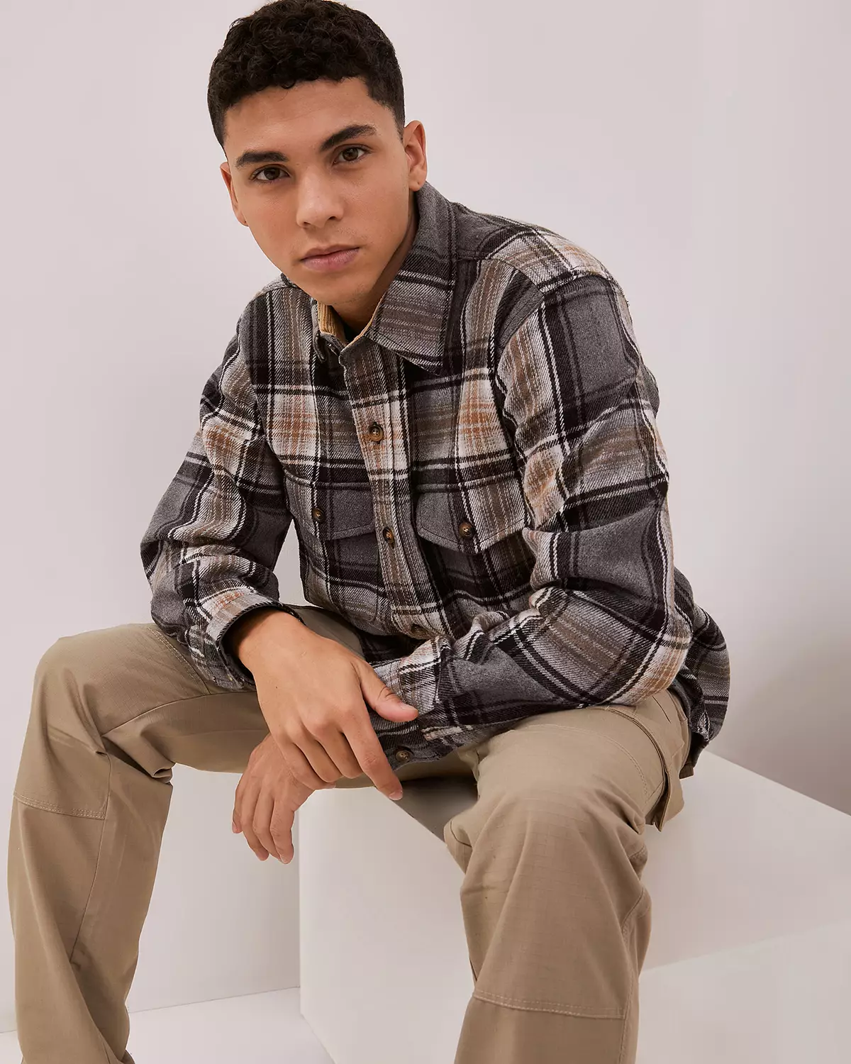 BLACK FLANNEL JACKET FOR MEN