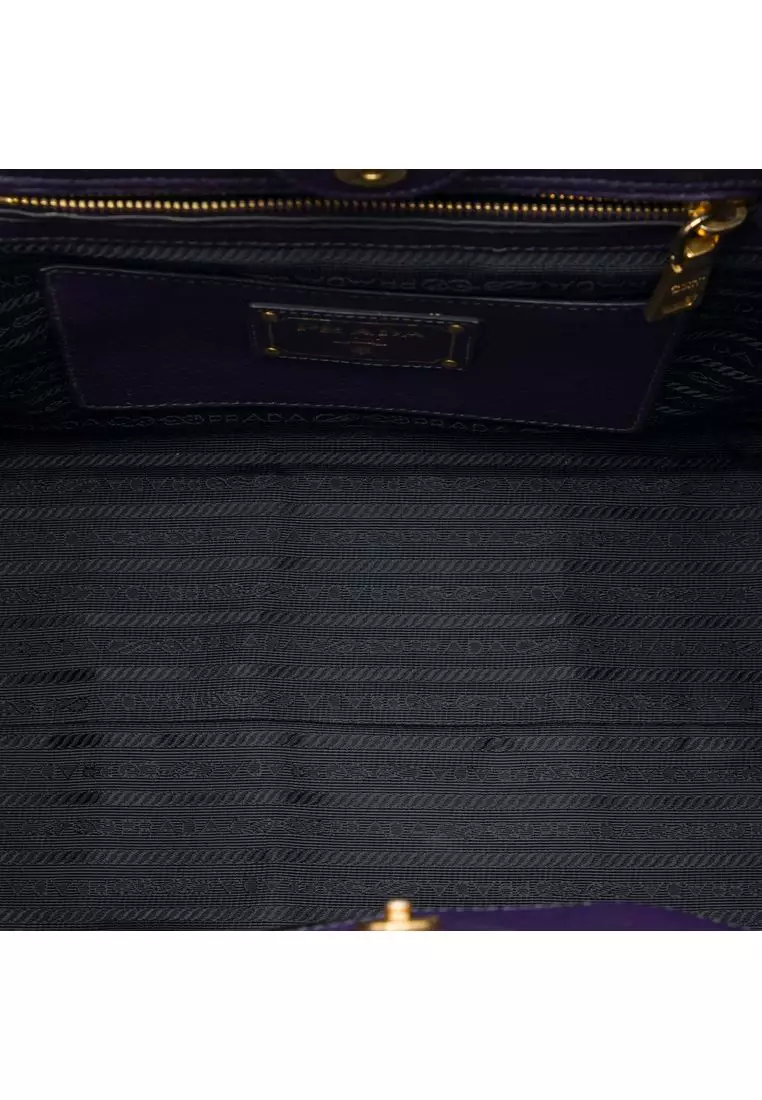 Pre-Loved Prada Vitello Daino Open Convertible Tote