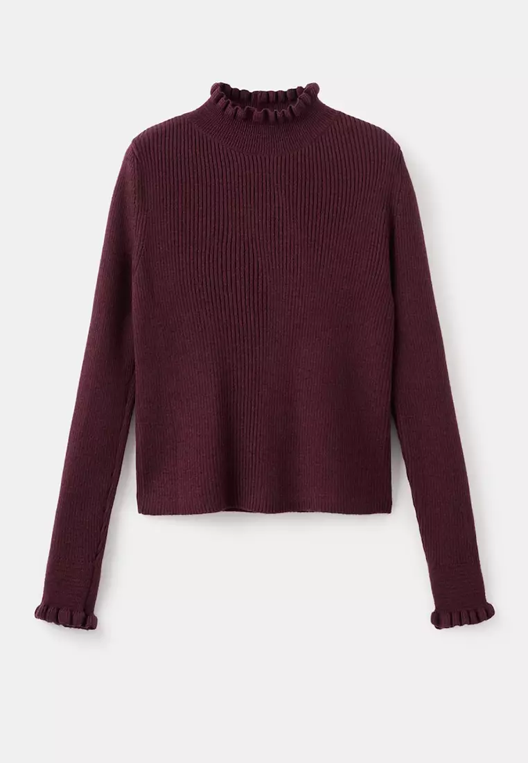 Scalloped Edges Sweater