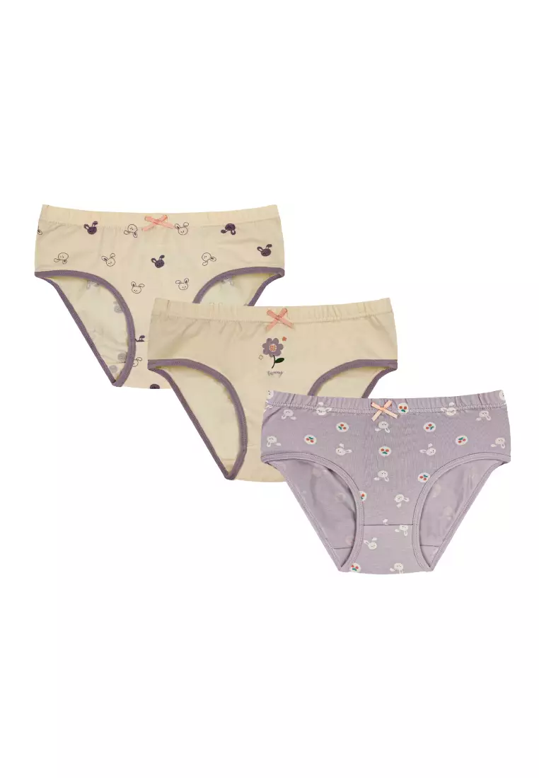 Biofresh Girls’ Antimicrobial Cotton Panty 3 Pieces In A Pack UGPKG4102