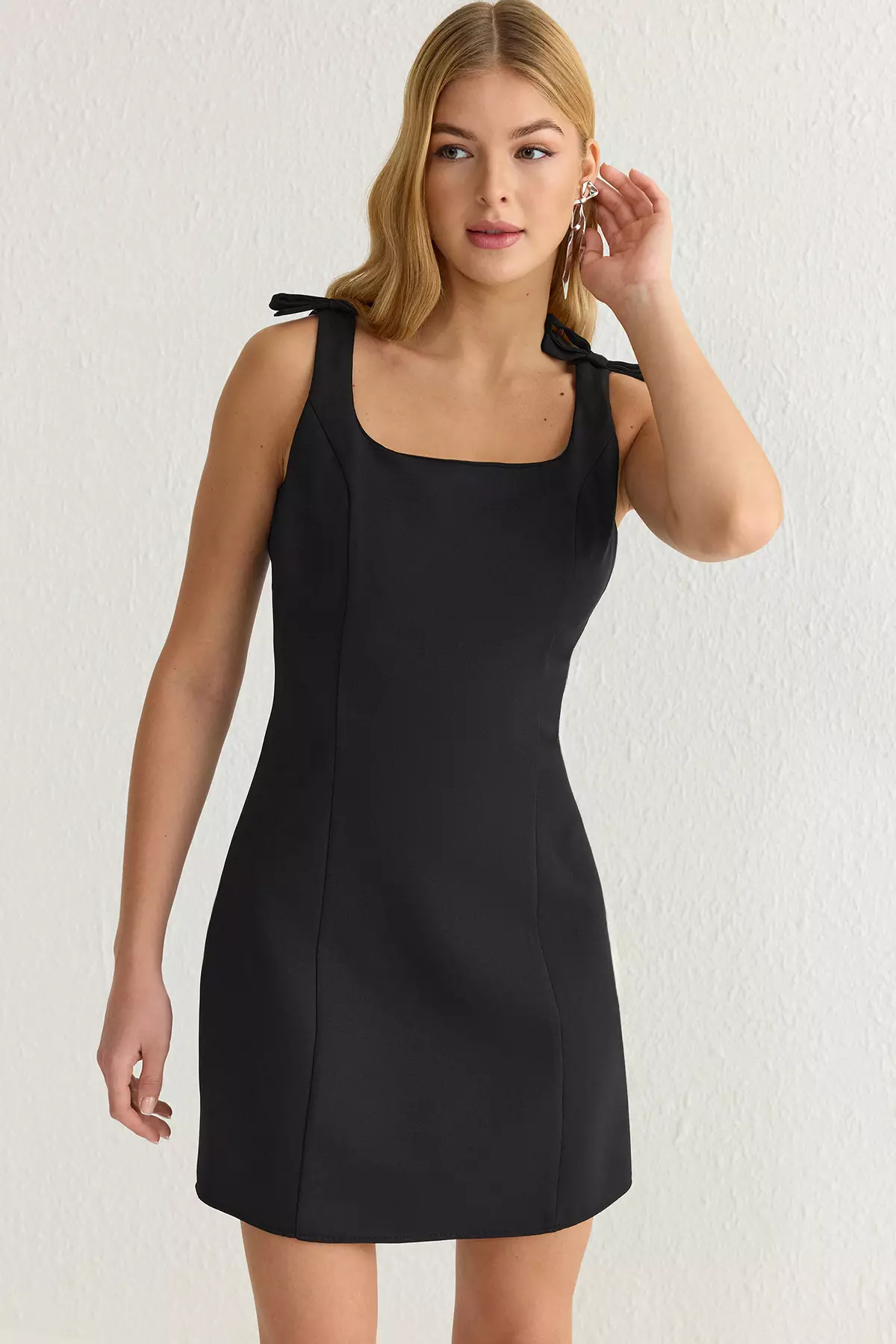 Shoulder Tie Detail Dress