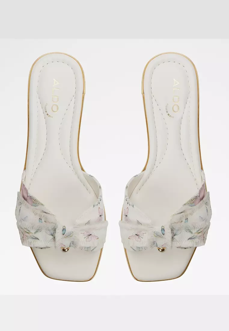 Rhuli Flat Sandals