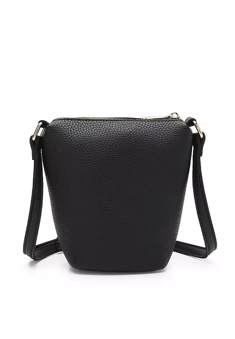 Women's Shoulder Sling Bag / Crossbody Bag - Black