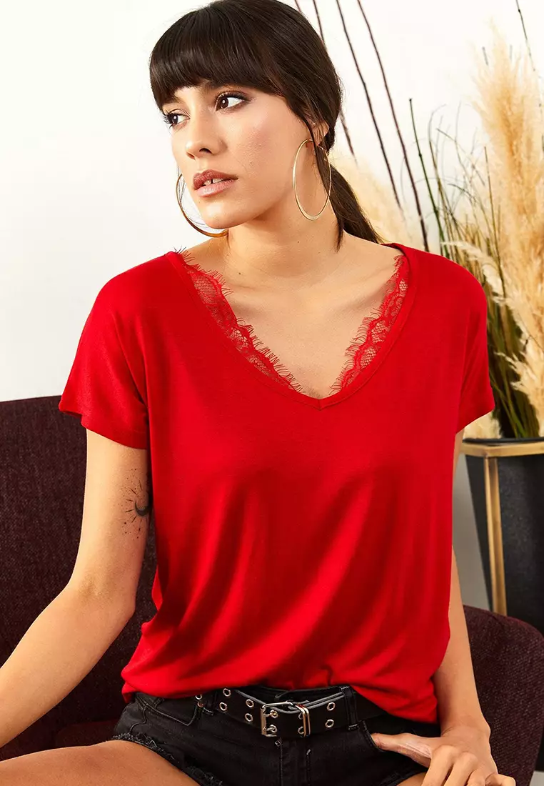 Olalook V-Neck Lace Top 2025 | Buy Olalook Online | ZALORA Hong Kong