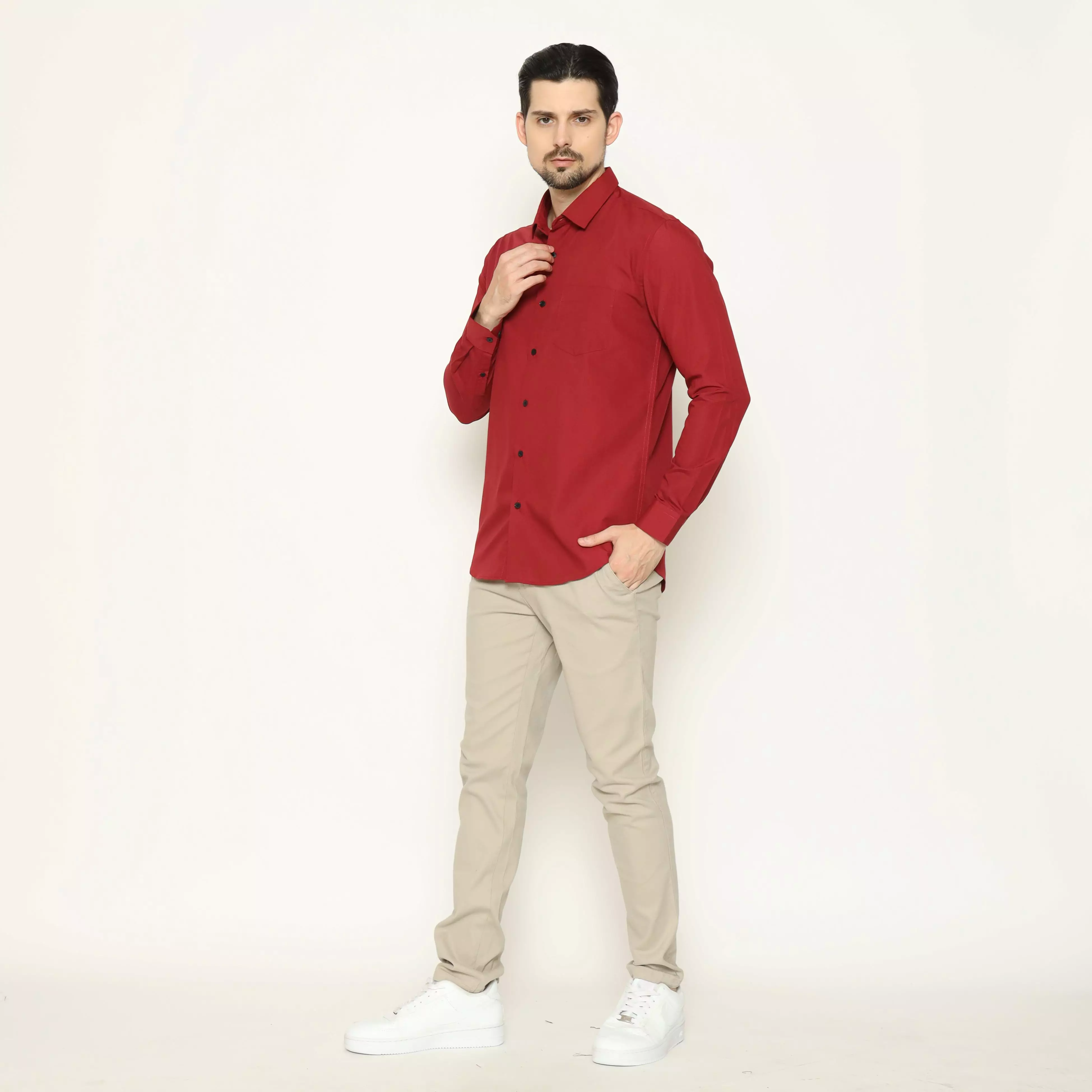 MAGINOT Kemeja Pria Basic Polos Panjang LIGHT MAROON