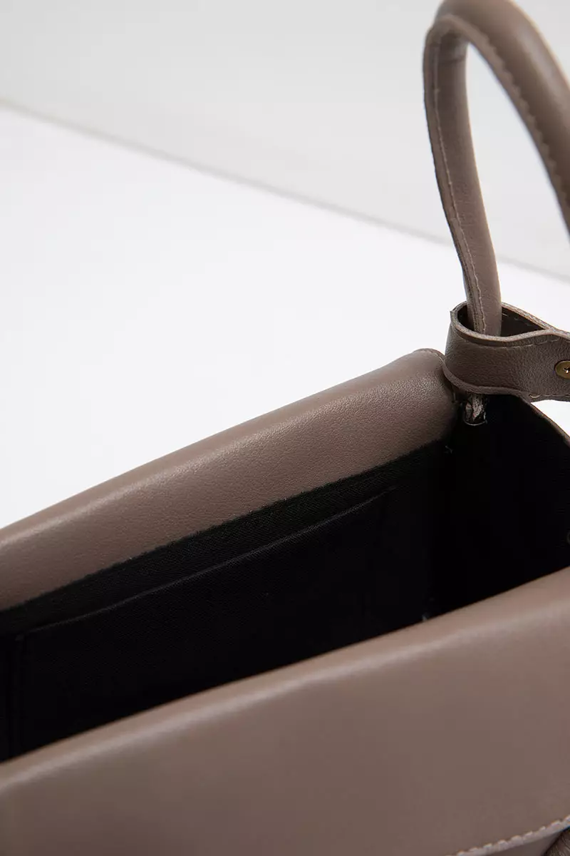 Tekka Hana Sling Bag Mocca