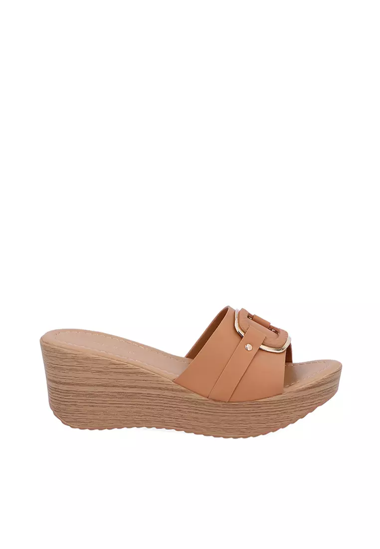 Discount on Carlo Rino  shoes - SKU: Medium Brown Edna Wedges