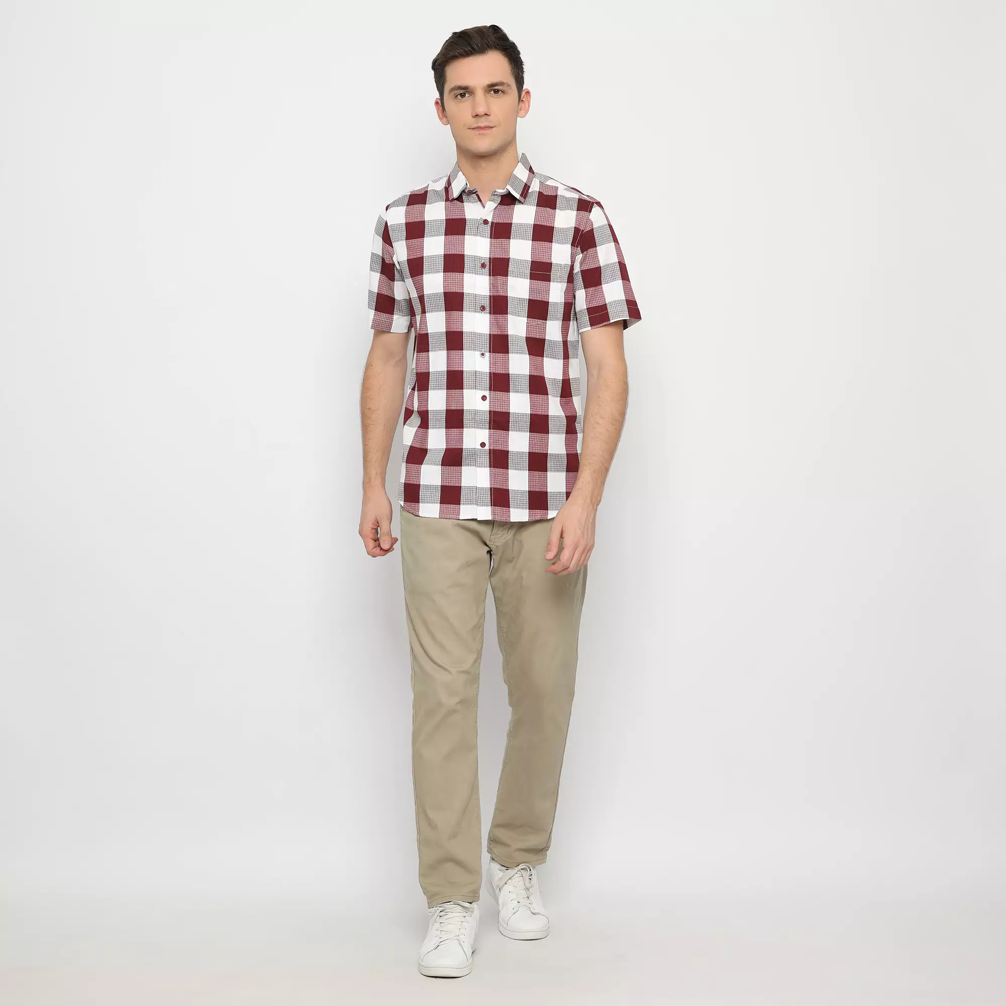Platini Kemeja Kotak Pria Lengan Pendek Katun Yarndyed Dobby 73299 Maroon