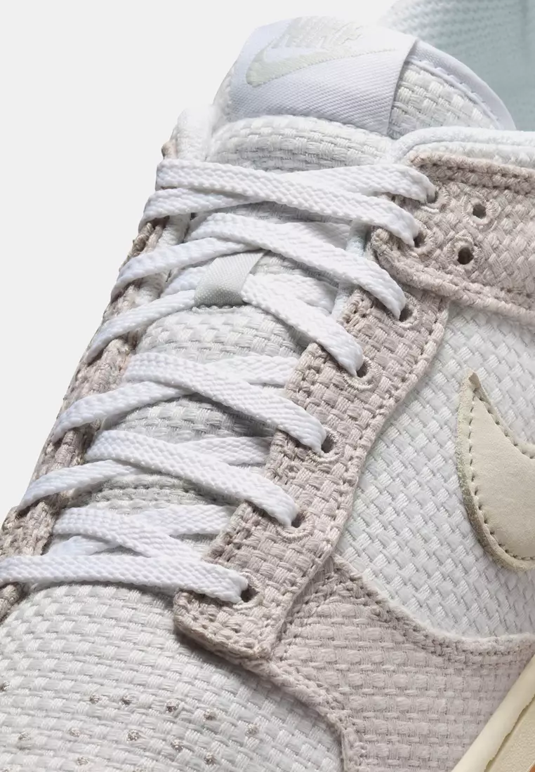 Dunk Low Retro SE Shoes