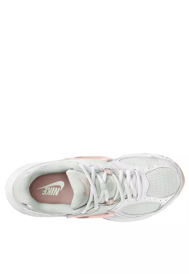 V5 RNR Shoes with Reflective Accents
