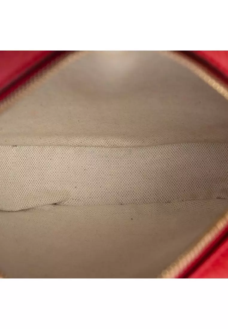 Pre-Loved Gucci Gg Supreme Apple Round Crossbody