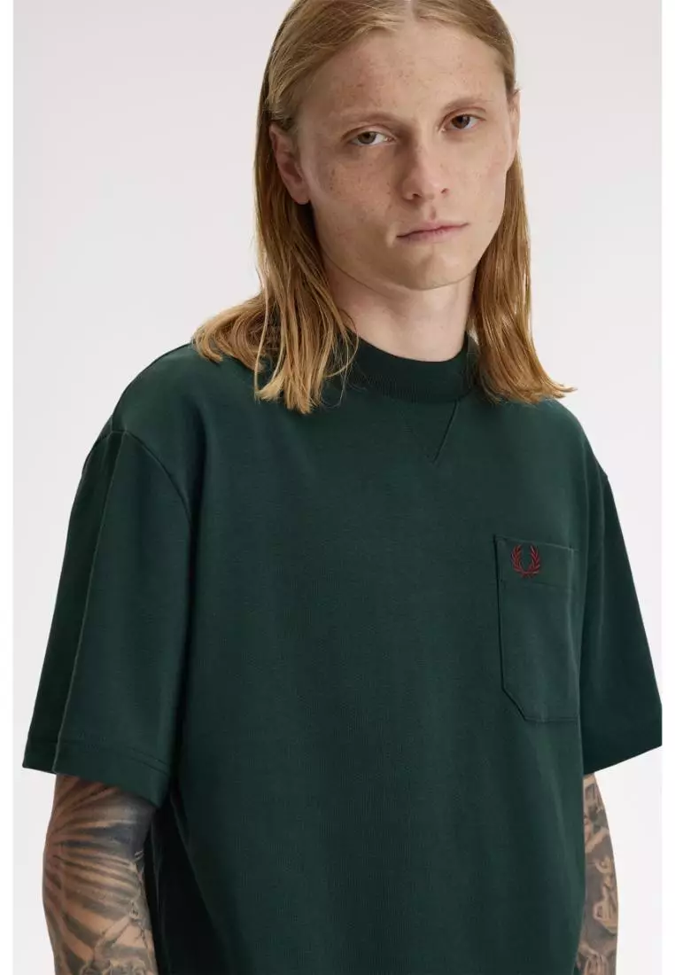 Fred Perry M2408 Pocket Detail T-Shirt (Grassroots)