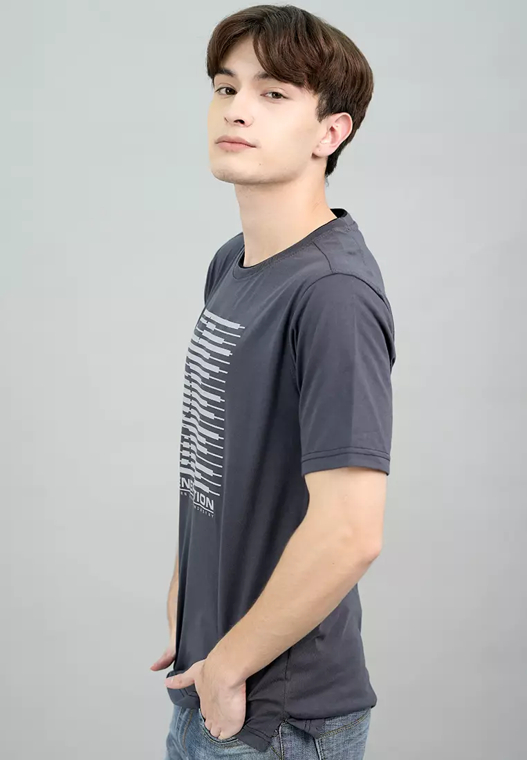 LGS - Slim Fit - Kaos Casual Pria - Lengan Pendek - Motif Sablon - Hitam - JTS.322.S3331F.01.C