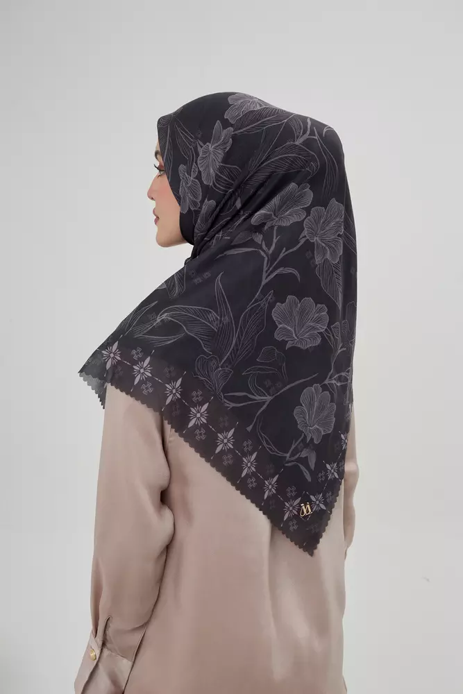 MFMW Twilight Scarf - Kerudung Segi Empat Premium Motif Bunga - Charcoal