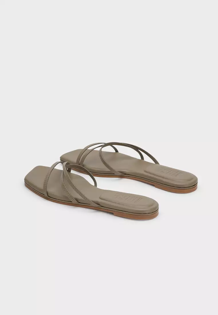 CLOUDFOAM CUSHIONED SQUARE TOE STRAPPY FLAT SLIDES