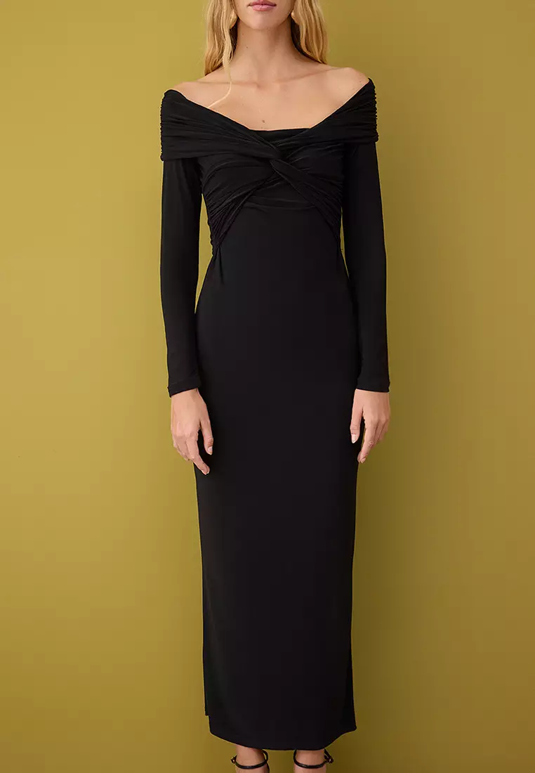 Black Collar Detailed Knitted Midi Unlined Chic/Evening Dress