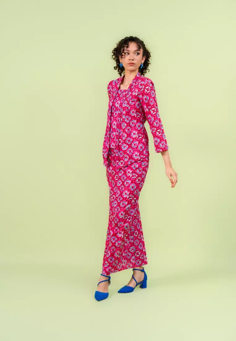 Bayu Somerset Agnes Kotabaru Kebaya - Blushia Pink
