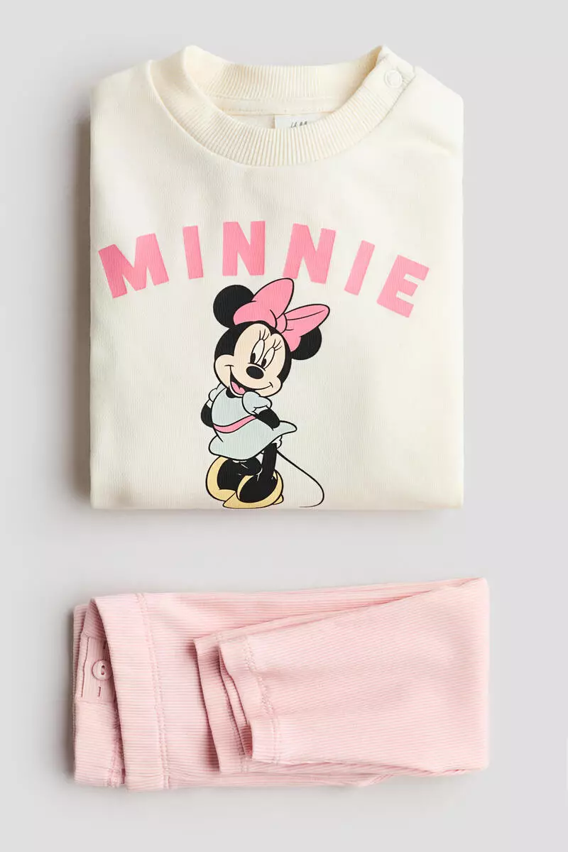 2-piece sweatshirt and leggings set