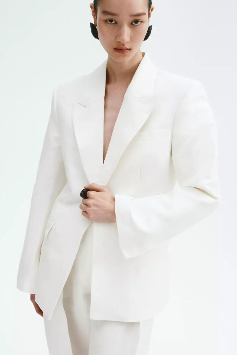 Linen-blend blazer