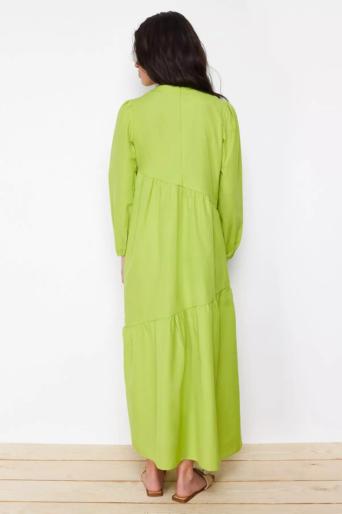 Gathering Detailed Dress