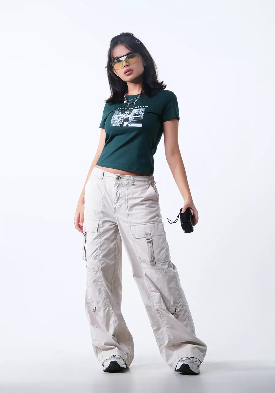 Kaos Wanita Baby Tee Moly Green