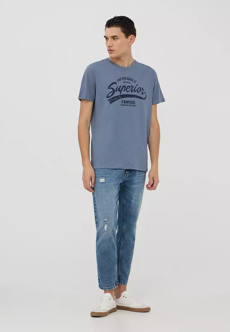 Man Short-Sleeved T-Shirt