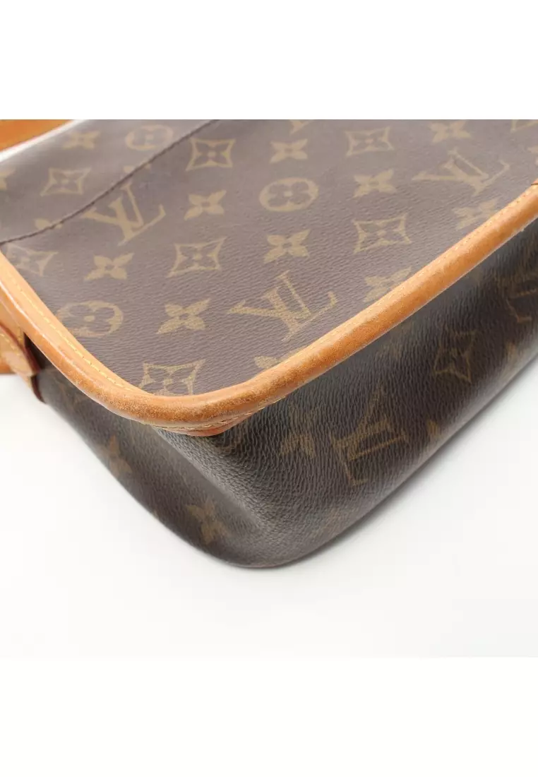 Louis Vuitton Pre loved Louis Vuitton Sologne monogram