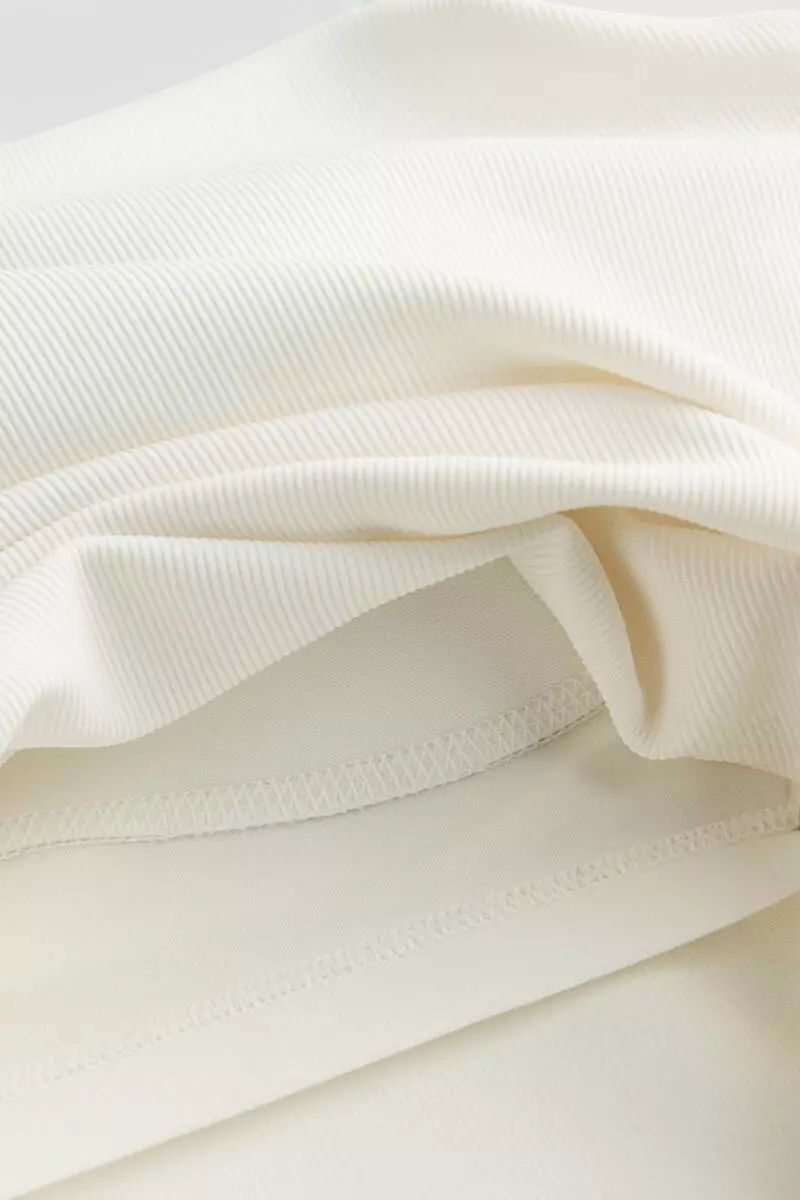 Cooling Four-way stretch Slim Fit strappy top