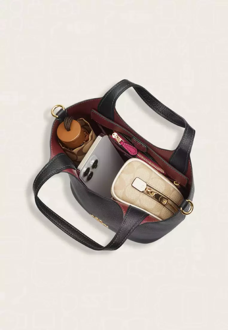 Coach Hanna Bucket Bag Black