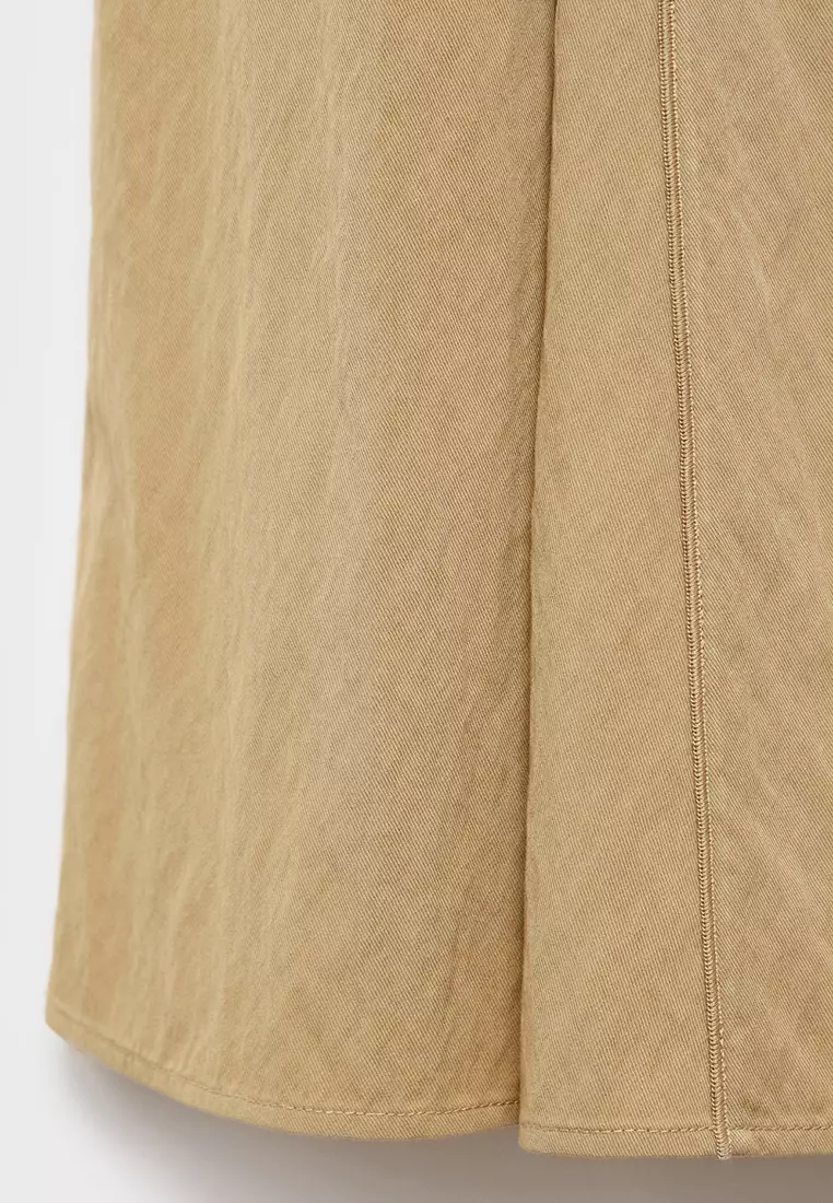 Midi-Dress with Stitching