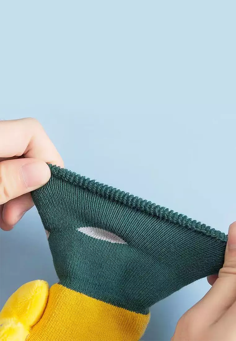 Kaos Kaki Sepatu Bayi Prewalker Anak Anti Slip Motif Karakter Boneka 3D Alas Karet Import Venrc Bebek Kuning