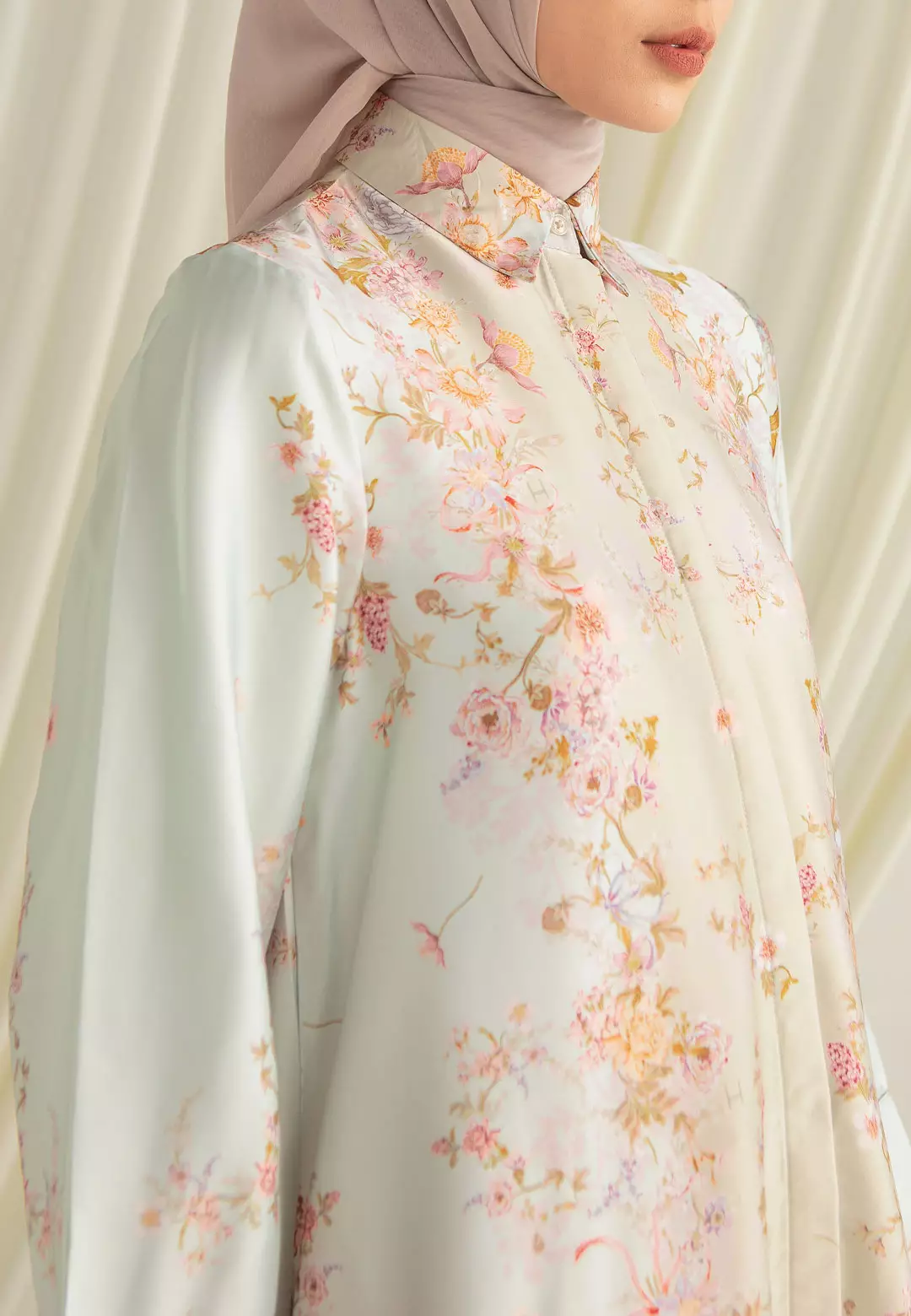 HijabChic Celestra Sky Blue Tunic - Tunik Lebaran Satin Anggun Elegan Motif Floral