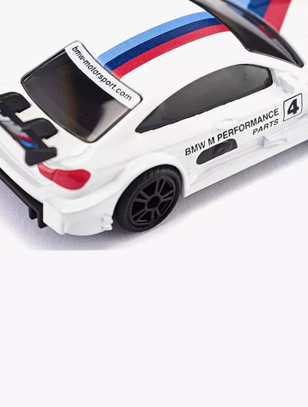 SIKU BMW M4 RACING 2016 - SIK1581 - Multicolor