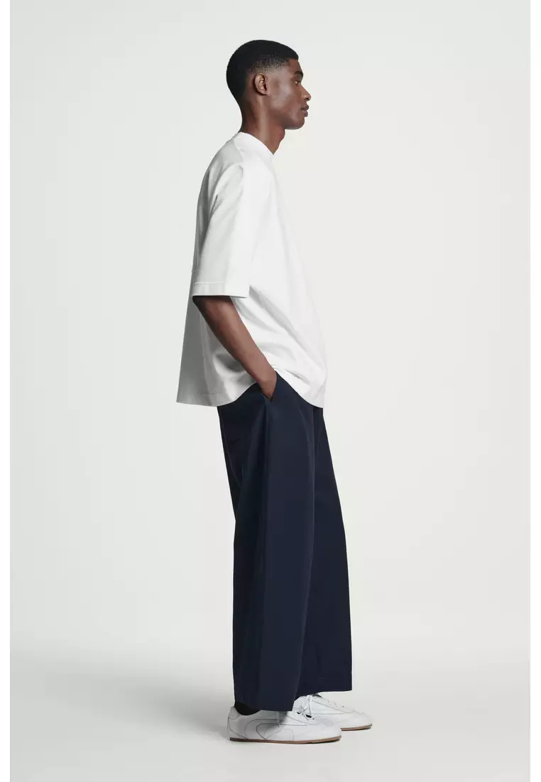 OVERSIZED HEAVYWEIGHT MOCK-NECK T-SHIRT