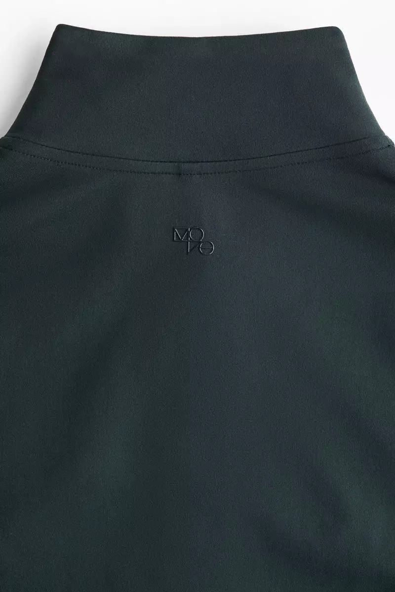 Zip-through sports jacket with SoftMove™