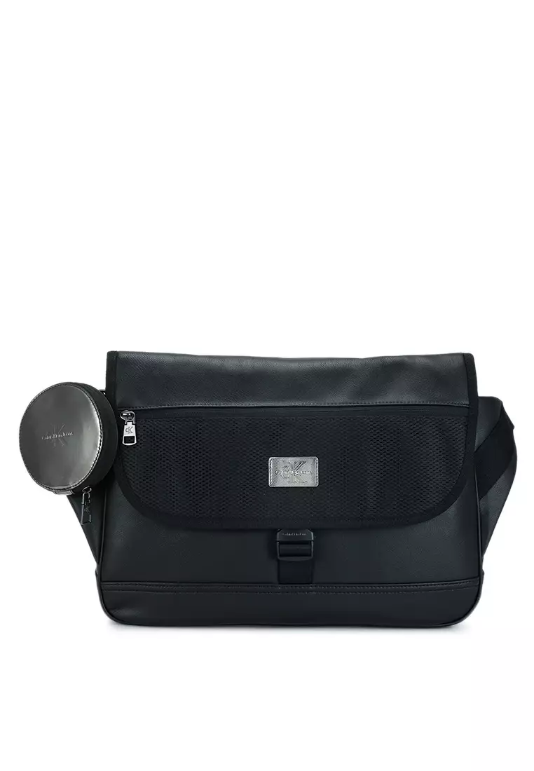 Calvin klein clearance leather messenger bag
