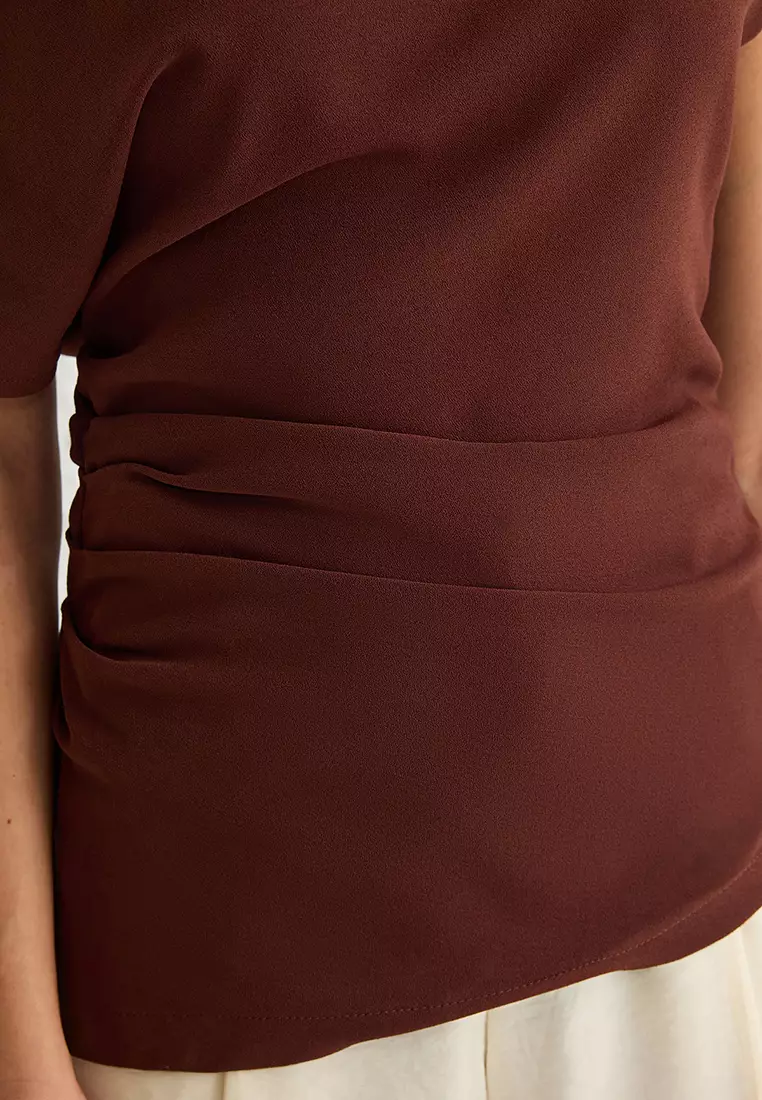 Asymmetrical Fitted Blouse