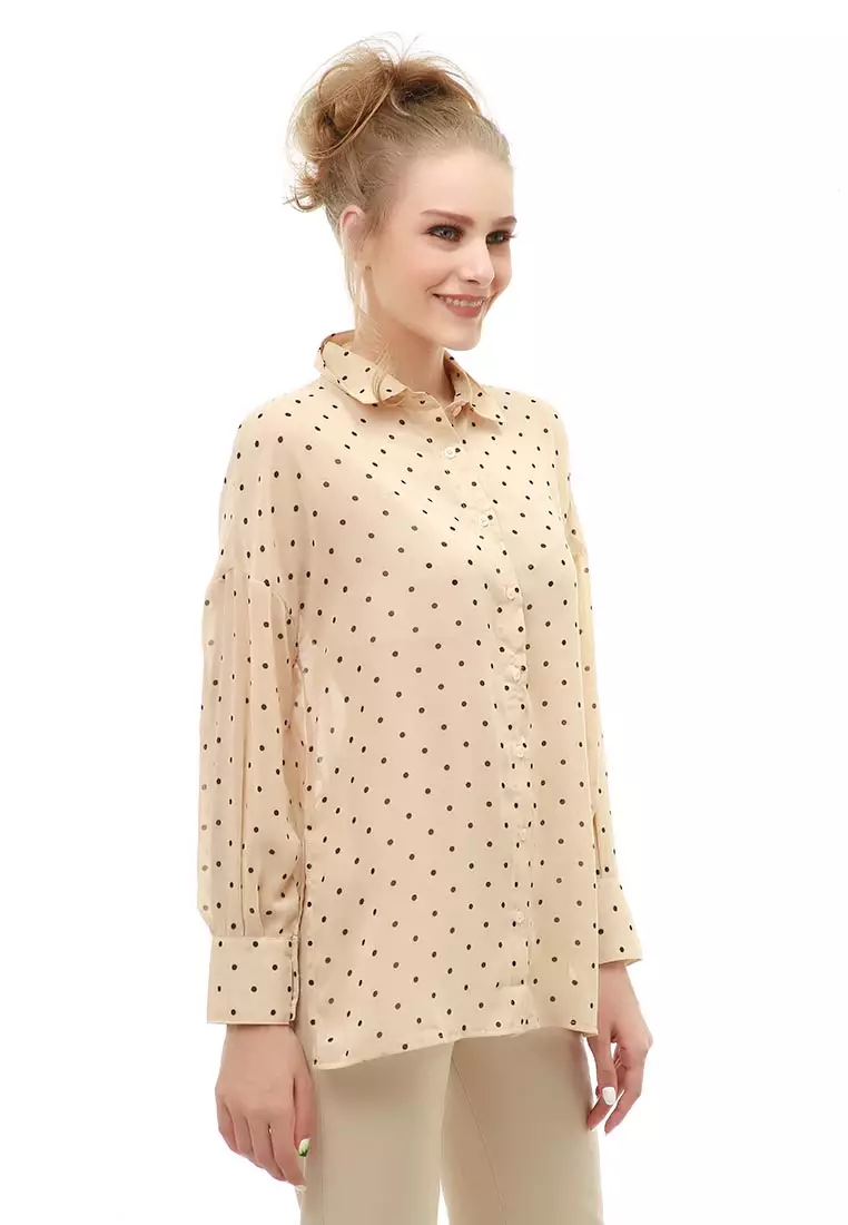 Holly Atasan Kasual Kemeja Wanita Staylish Shirt Lengan Panjang Motif Polkadot Material Chiffon ORIGINAL - Cream