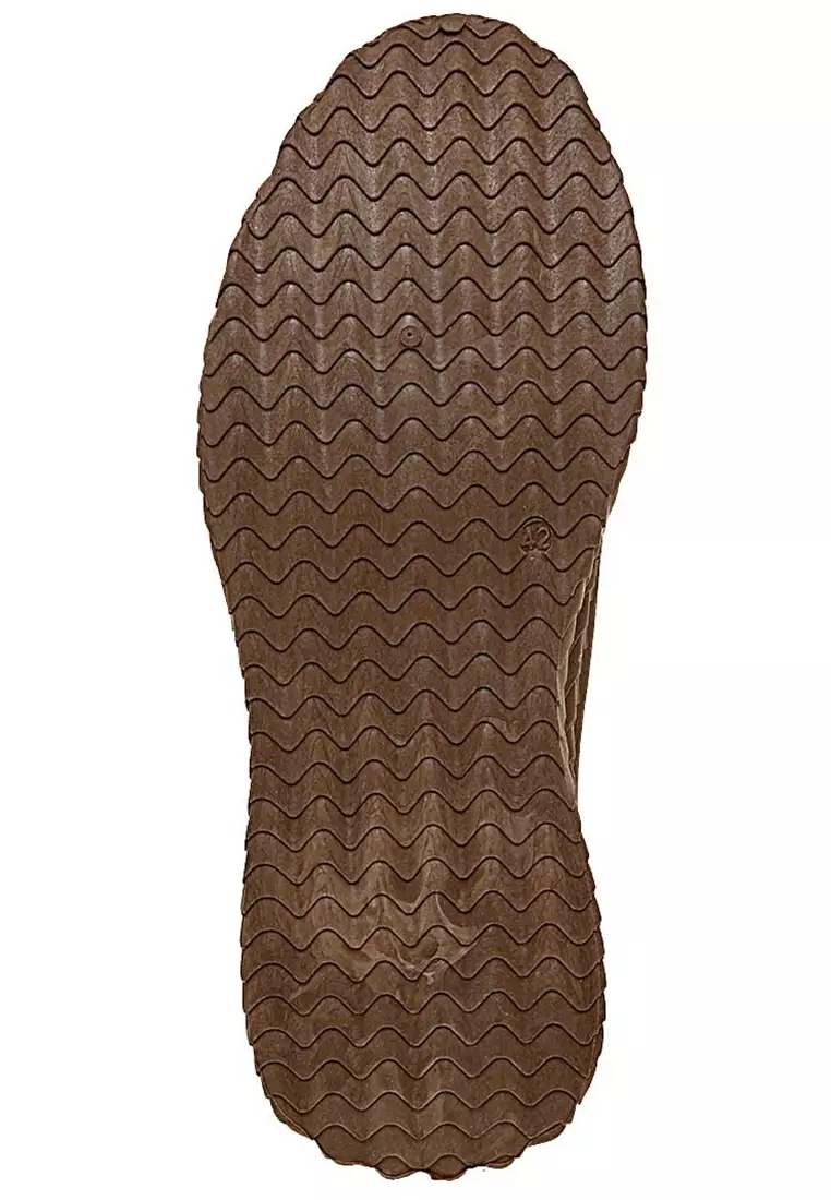 Chayton Sepatu Olahraga Pria Sneakers Casual Sport Shoes Motif Polos Material Flyknit Mesh ORIGINAL - Brown