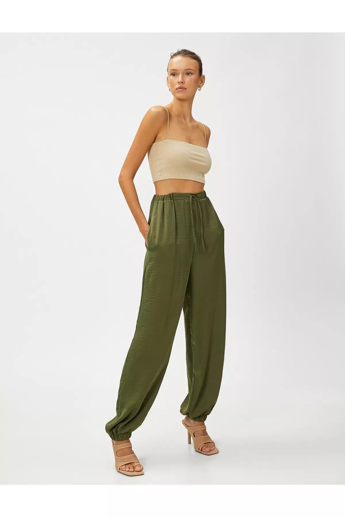 Comfortable Cut Drawstrings Pants