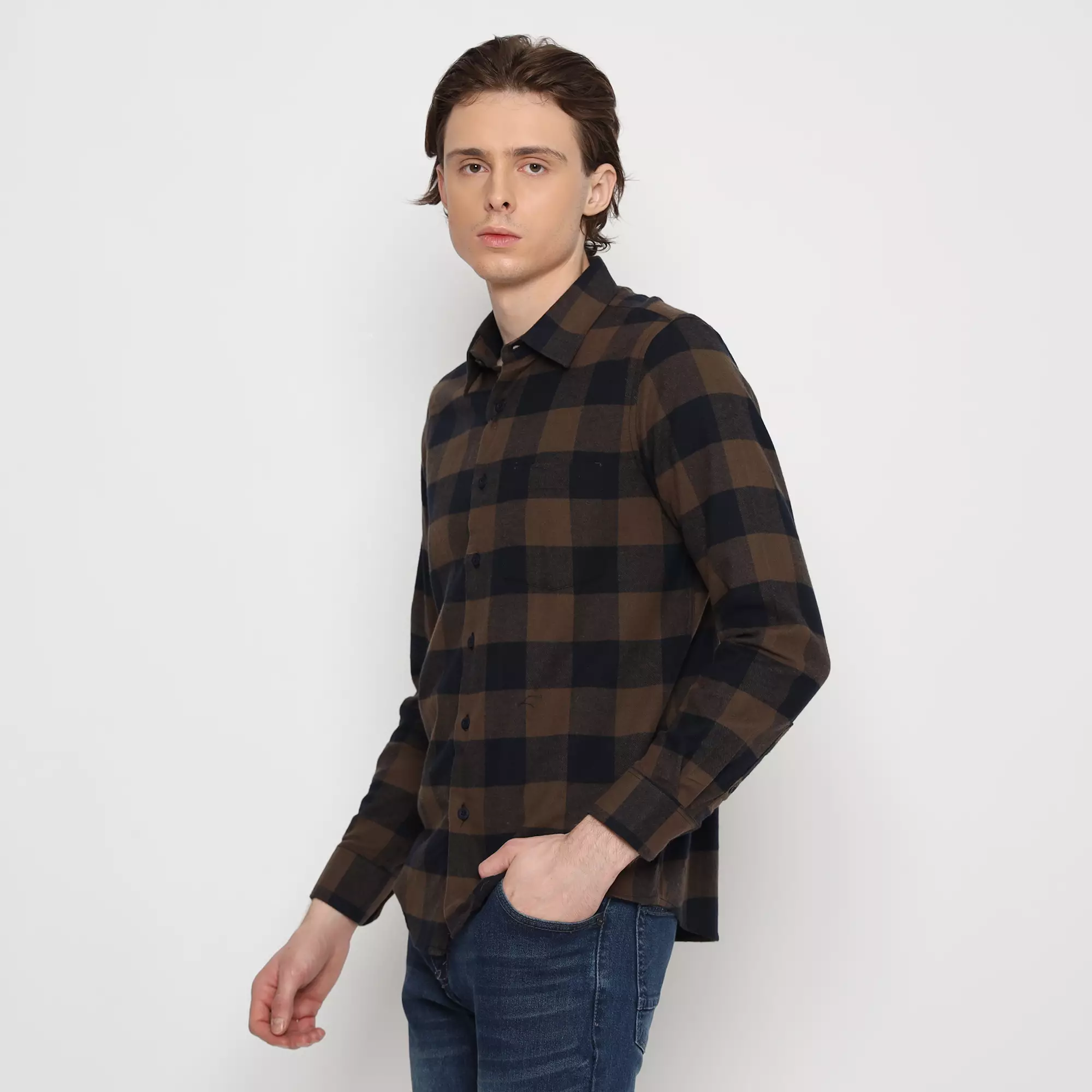 Platini Kemeja Pria Flanel Panjang Coklat 76370