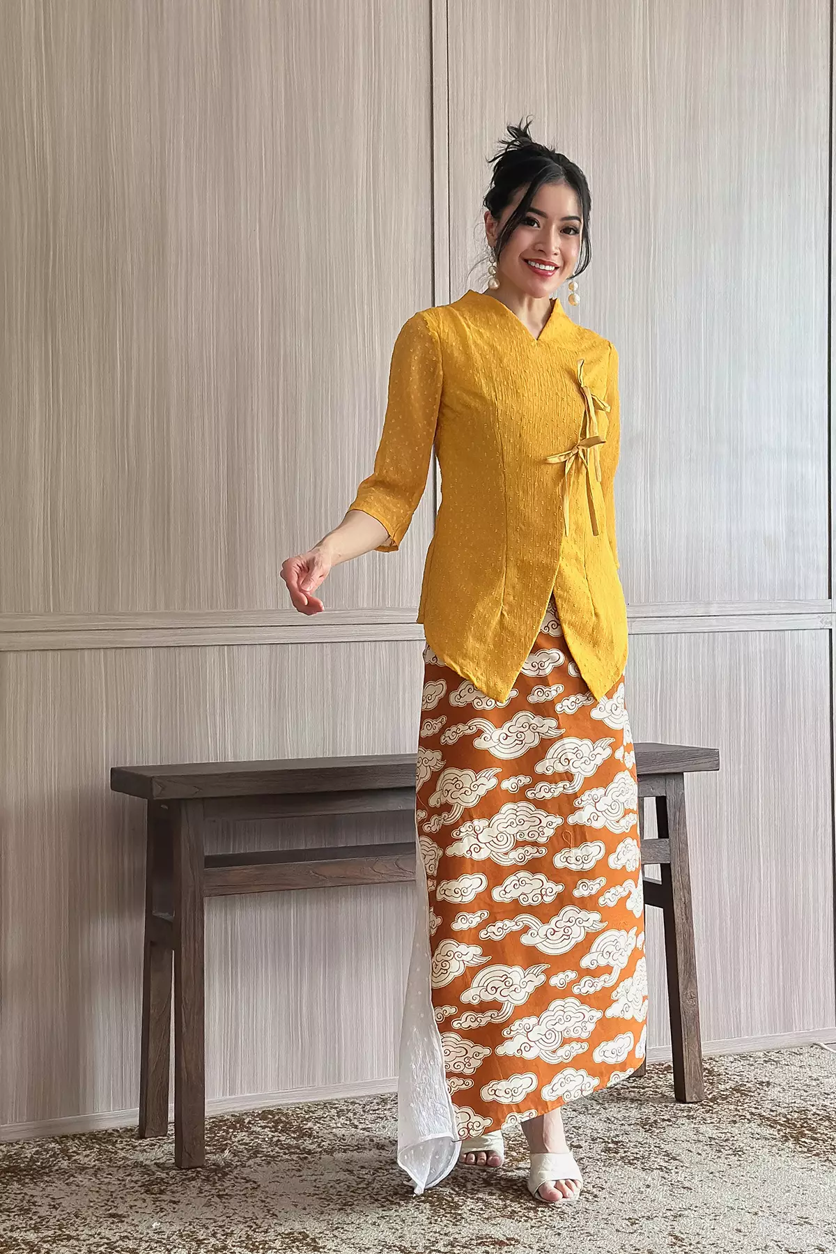 Jeng Dipha Rubiah Kunyit Kebaya Janggan