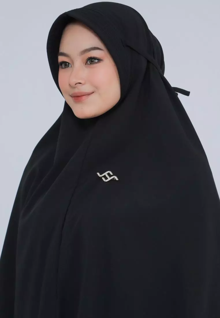 Jual First Hijab Bergo Khimar Instant Nafisa In Black Original