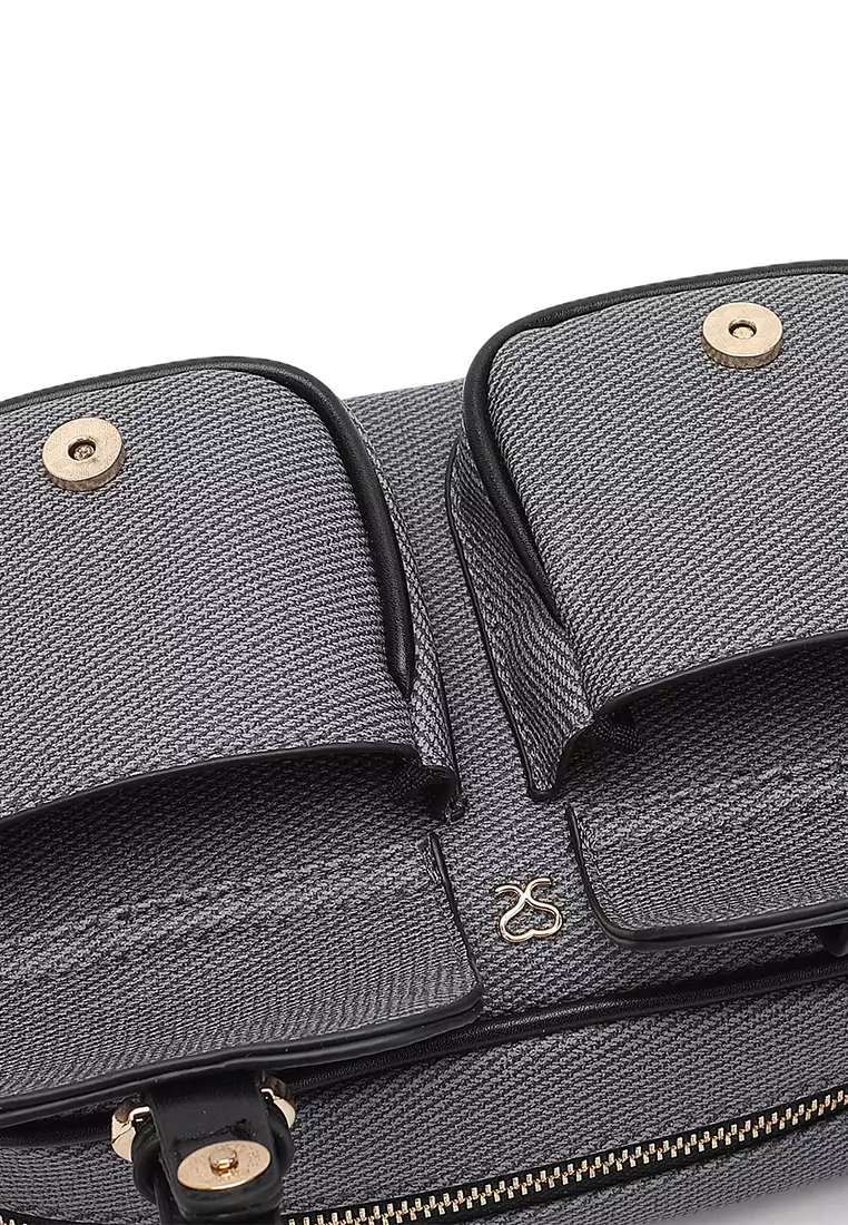 Women's Sling Bag / Crossbody Bag / Shoulder Bag (Tas Selempang Wanita / Tas Bahu Wanita) - Hitam