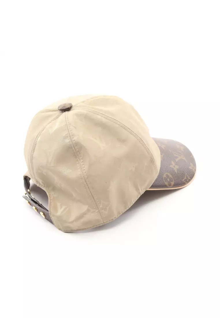 Pre-Loved Louis Vuitton cap My essential monogram cap silk PVC leather beige