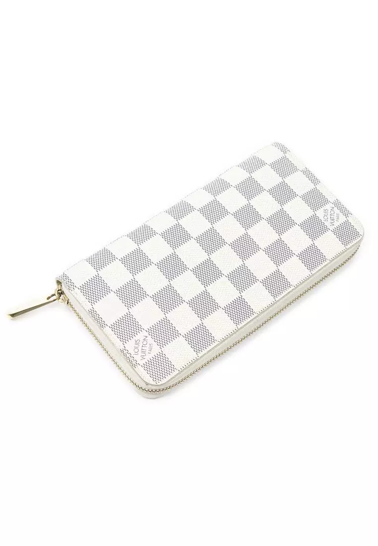 Pre-Loved Zippy Wallet