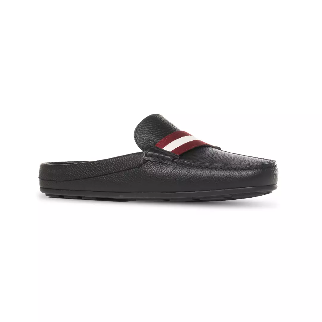 Clay Driver in Grained Leather - Black