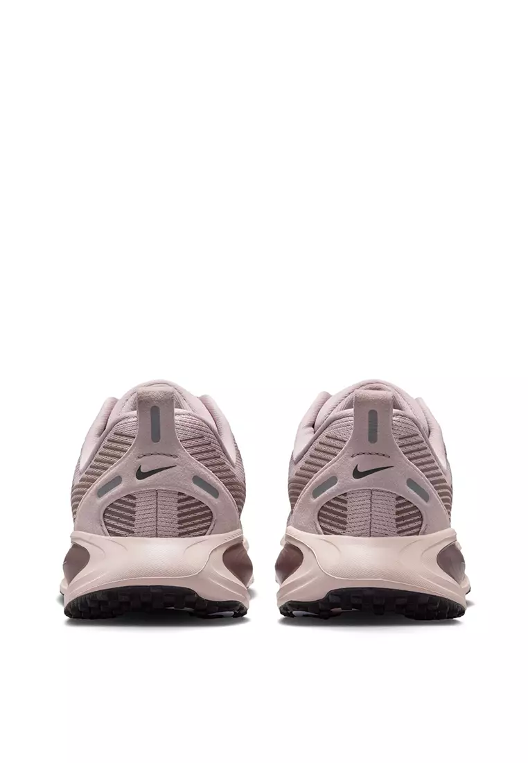 Nike Vomero 18