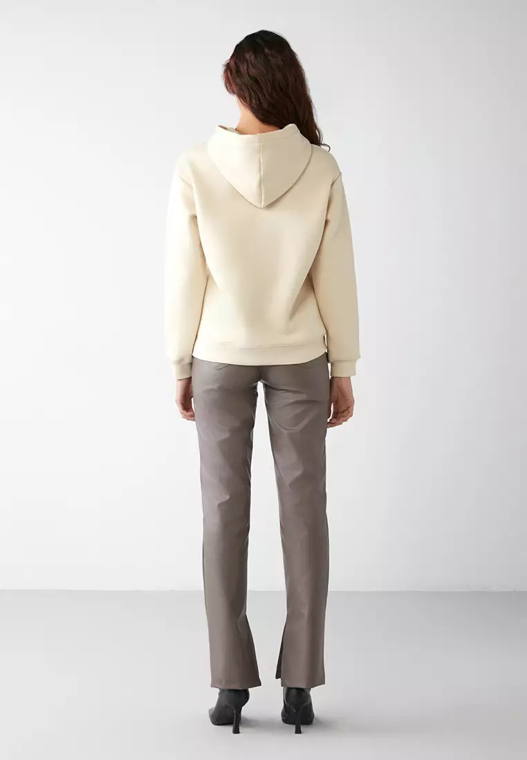 Adel Relaxed Fit Knitted Kangaroo Pocket Hoodie