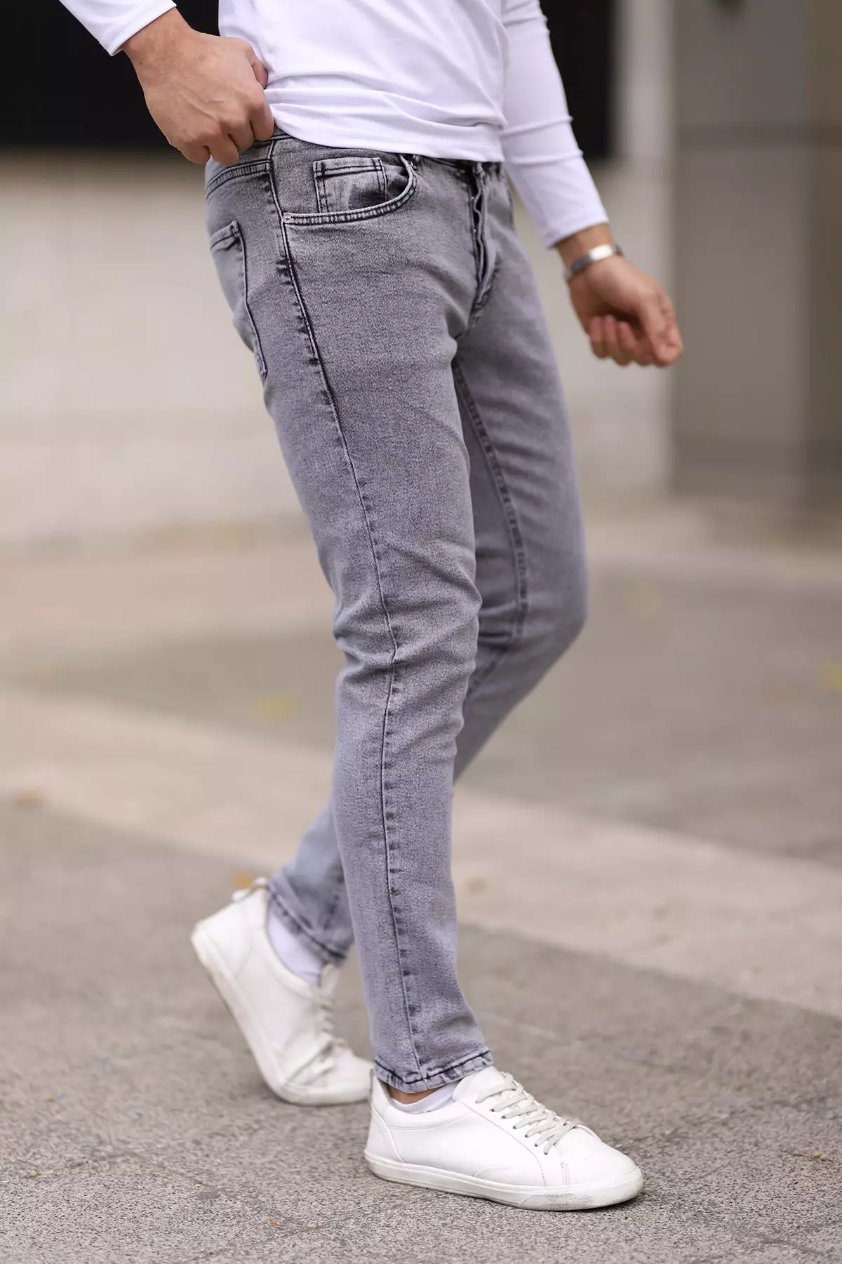Mid Waist Skinny Jeans